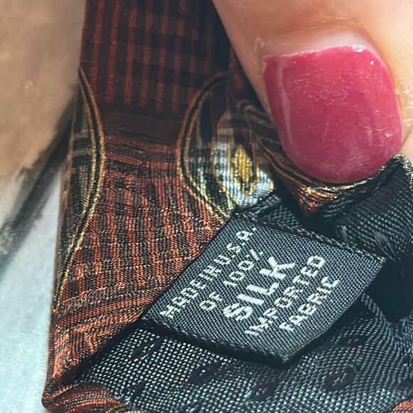 Etienne Aigner 100% Silk Made in USA Tie Necktie - Picture 5 of 5